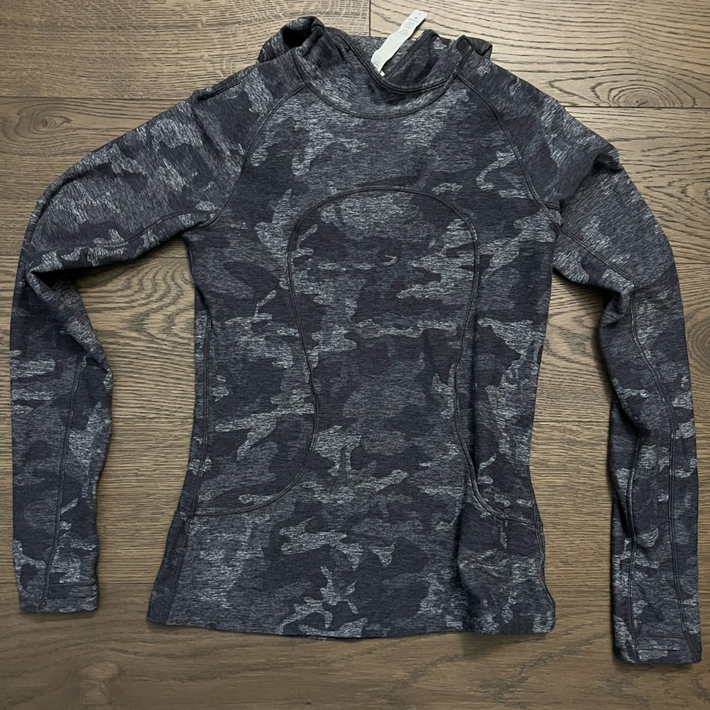Lululemon on repeat rulu hoodie camo - Picture 2 of 5